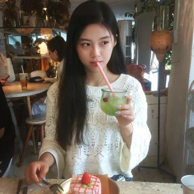 明天,我会成为谁的女友